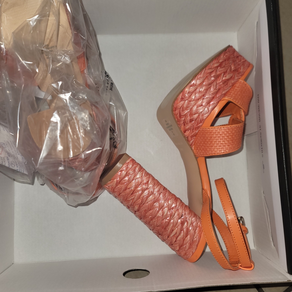 $60 NEW Stylish Orange Woven Sandals Heels  NINE WEST SZ.8 1/2 🧡 Paid $139.00